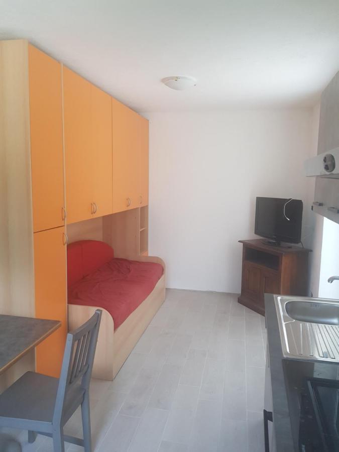 La Grolla Appartement Aosta Buitenkant foto